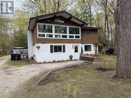 288 KNOX ROAD E  Wasaga Beach, ON L9Z 2T5