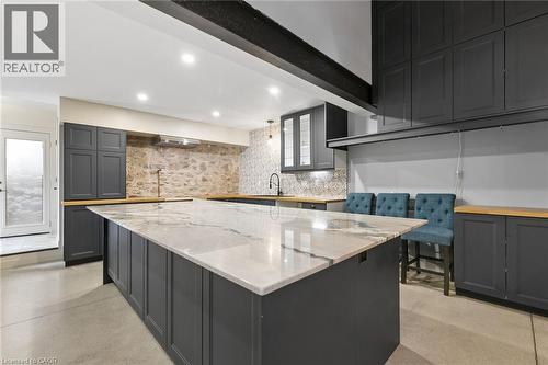 24 Davidson Street, Cambridge, ON - Indoor Photo Showing Kitchen With Upgraded Kitchen