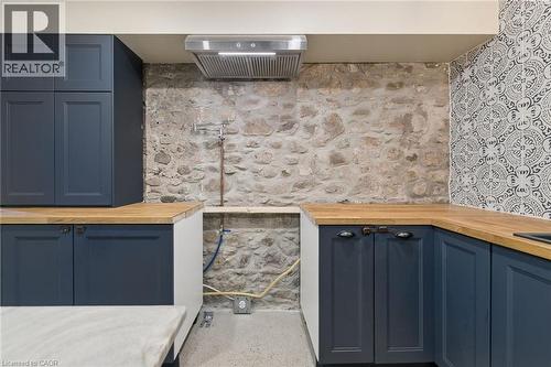24 Davidson Street, Cambridge, ON - 