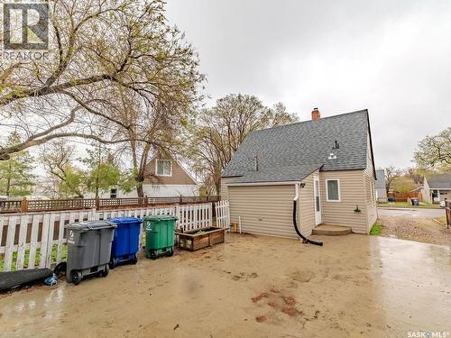 9 Minto Place, Saskatoon, SK - Outdoor With Exterior