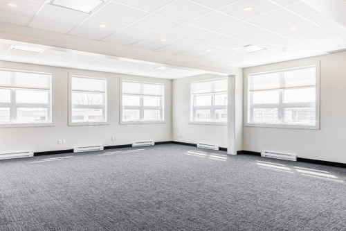 Office - 114-180 Rue Joseph-Carrier, Vaudreuil-Dorion, QC - Indoor Photo Showing Other Room