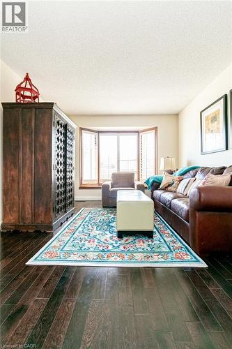 35 Horizon Court, Hamilton, ON - Indoor