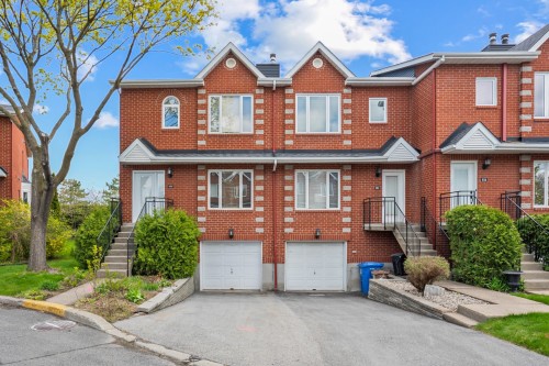 629Z Av. d'Isère  Saint-Lambert, QC J4S 1Z2