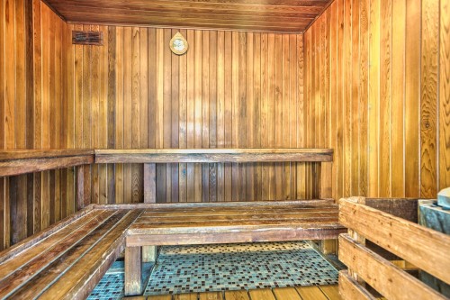 Sauna - 802-1280 Rue St-Jacques, Montréal (Ville-Marie), QC - Indoor Photo Showing Other Room