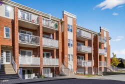 301-16239 Rue Forsyth Montréal (Rivière-Des-Prairies/Pointe-Aux-Trembles), QC H1A 5V4