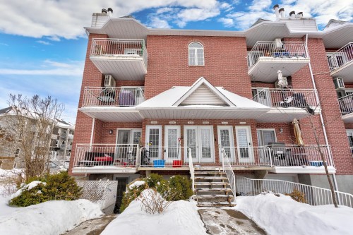 15996 Rue Victoria  Montréal (Rivière-Des-Prairies/Pointe-Aux-Trembles), QC H1A 5P4