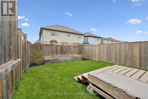 5 Sandybay Avenue, Kitchener, ON - Outdoor