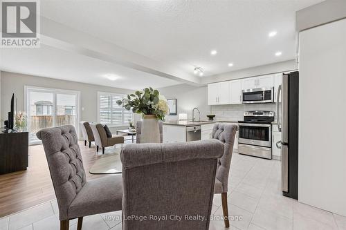 5 Sandybay Avenue, Kitchener, ON - Indoor