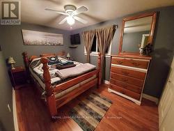 Primary Bedroom - 