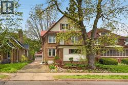 48 STIRLING Avenue N  Kitchener, ON N2H 3G5