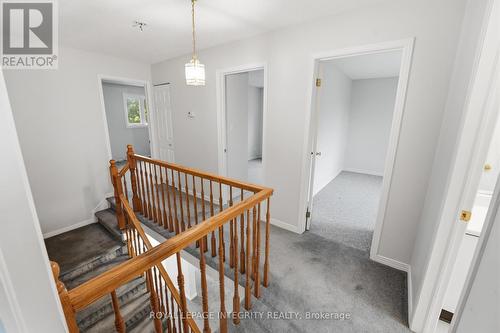 2133 Lenester Avenue, Ottawa, ON - Indoor Photo Showing Other Room