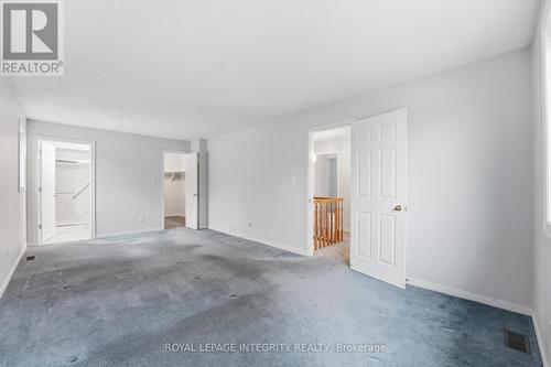 Primary Bedroom - 2133 Lenester Avenue, Ottawa, ON - Indoor Photo Showing Other Room