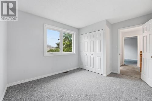 Bedroom 2 - 2133 Lenester Avenue, Ottawa, ON - Indoor