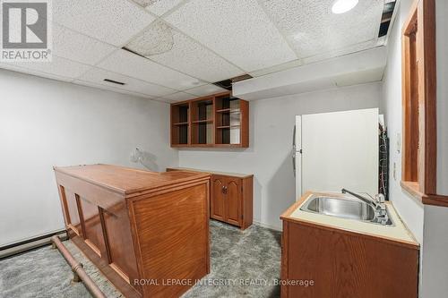 Rec area - 2133 Lenester Avenue, Ottawa, ON - Indoor