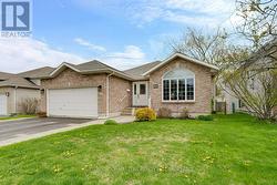 530 SACKVILLE CRESCENT Kingston (City Southwest), ON K7M 8W3