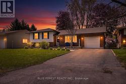 16 DELL DRIVE Strathroy-Caradoc (Sw), ON N7G 3N5