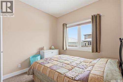 335 Mccallum Lane, Saskatoon, SK - Indoor Photo Showing Bedroom
