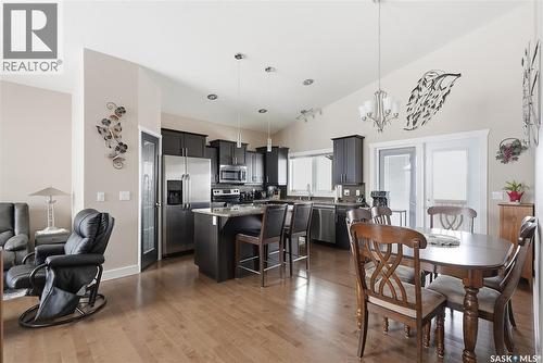 335 Mccallum Lane, Saskatoon, SK - Indoor Photo Showing Dining Room