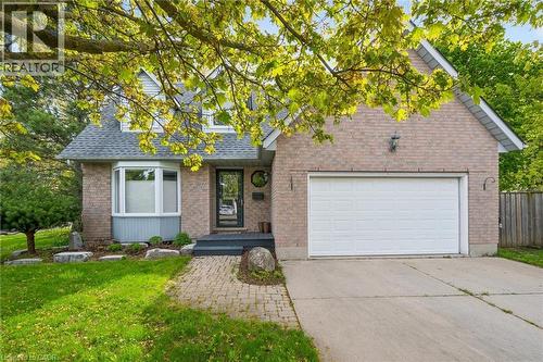 37 ENFIELD Drive  Cambridge, ON N1P 1A5