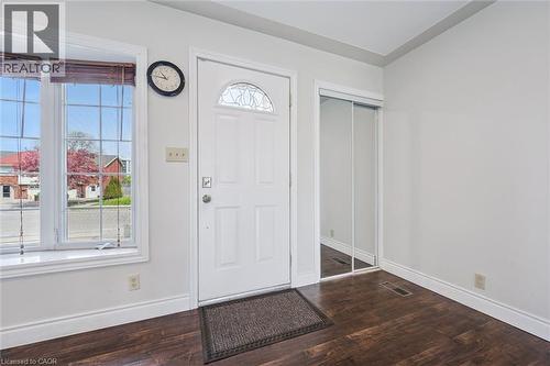 49 Overlea Drive, Kitchener, ON - Indoor Photo Showing Other Room