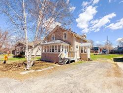 613 Fifth Avenue South Kenora, ON P9N 2A9