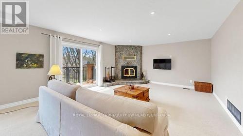 Main - 9 Gilbert Drive, Aurora, ON - Indoor Photo Showing Living Room With Fireplace