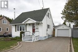 63 Weldon AVE Sault Ste. Marie, ON P6B 3C5