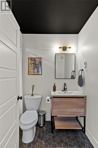 20 Phoenix Drive, Paradise, NL - Indoor Photo Showing Bathroom