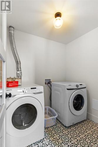 20 Phoenix Drive, Paradise, NL - Indoor Photo Showing Laundry Room