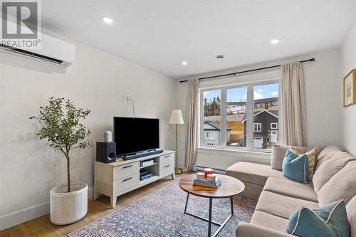 20 Phoenix Drive, Paradise, NL - Indoor Photo Showing Living Room