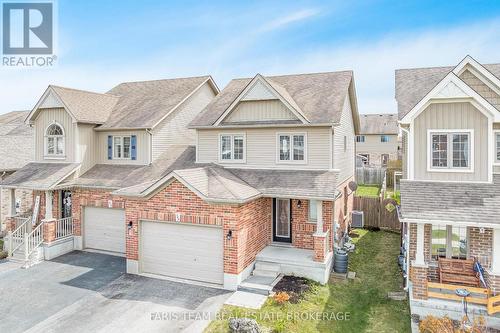 104 BANTING CRESCENT  Essa, ON L3W 0P3