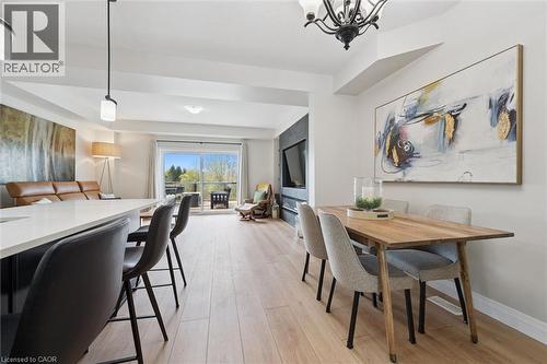 873 Robert Ferrie Drive, Kitchener, ON - Indoor Photo Showing Dining Room