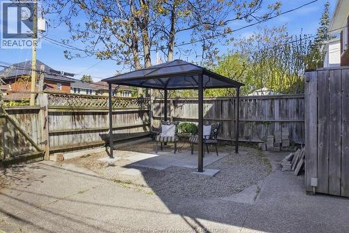 557 Moy Ave, Windsor, ON - Outdoor