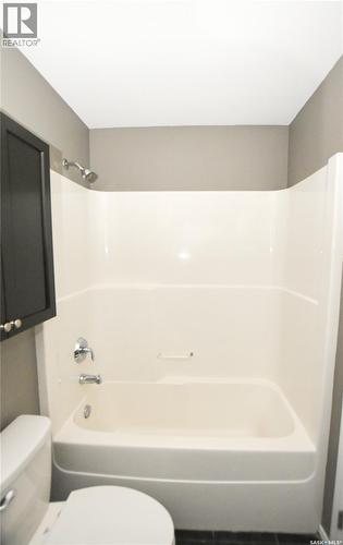 106 Geary Crescent, Saskatoon, SK - Indoor Photo Showing Bathroom