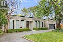 3521 OUELLETTE Windsor, ON N9E 3M3