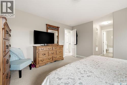 6902 Maple Vista Drive, Regina, SK - Indoor Photo Showing Bedroom