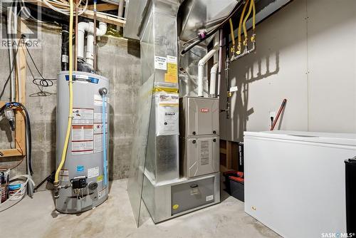 6902 Maple Vista Drive, Regina, SK - Indoor Photo Showing Basement