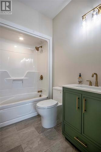 13 Reddley Place, Conception Bay South, NL - Indoor Photo Showing Bathroom