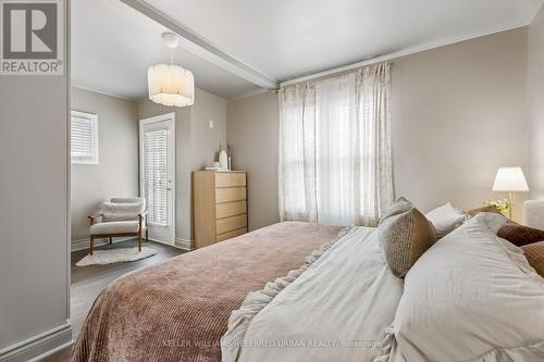 84 Smith Avenue, Hamilton, ON - Indoor Photo Showing Bedroom