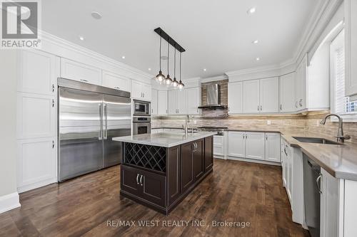 Kitchen - 35 Conifer Drive, Toronto, ON - Indoor Photo Showing Kitchen With Upgraded Kitchen