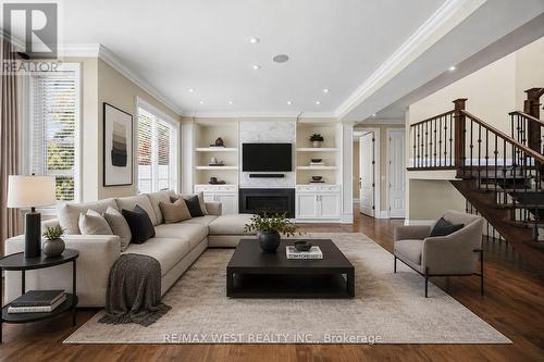 Living Room - 35 Conifer Drive, Toronto, ON - Indoor Photo Showing Living Room
