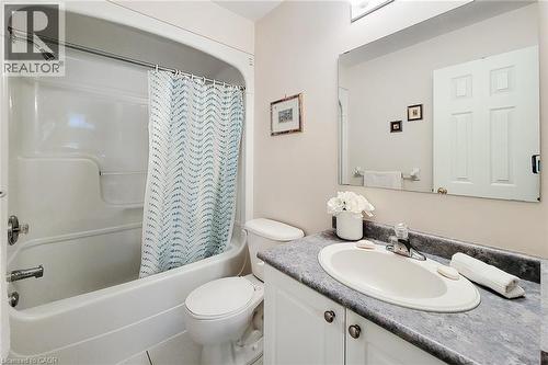 751 Rymal Road W Unit# 22, Hamilton, ON - Indoor Photo Showing Bathroom