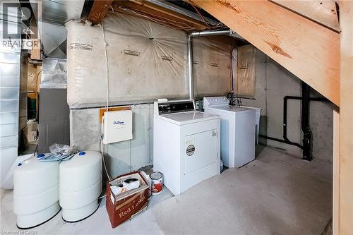 751 Rymal Road W Unit# 22, Hamilton, ON - Indoor Photo Showing Laundry Room