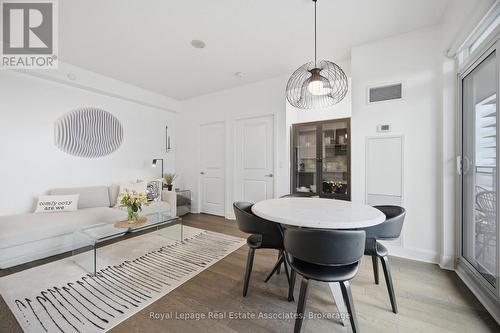 2301 - 33 Shore Breeze Drive, Toronto, ON - Indoor Photo Showing Dining Room
