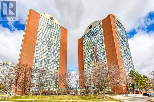 PH18 - 4185 SHIPP DRIVE  Mississauga, ON L4Z 2Y8
