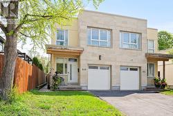 649 CHURCHILL AVENUE N  Ottawa, ON K1Z 5G2