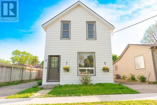 8 DUNDAS STREET  Brantford, ON N3R 1R8