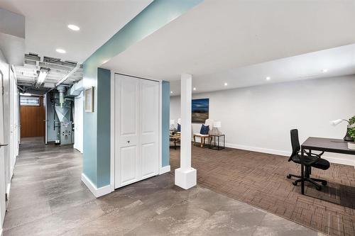 20 Barberry Road, Winnipeg, MB - Indoor