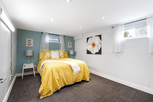 20 Barberry Road, Winnipeg, MB - Indoor Photo Showing Bedroom
