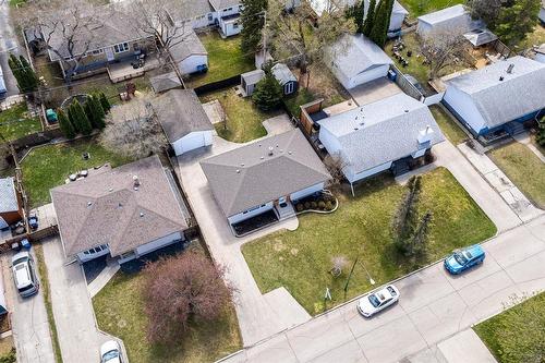 20 Barberry Road, Winnipeg, MB - Outdoor With View